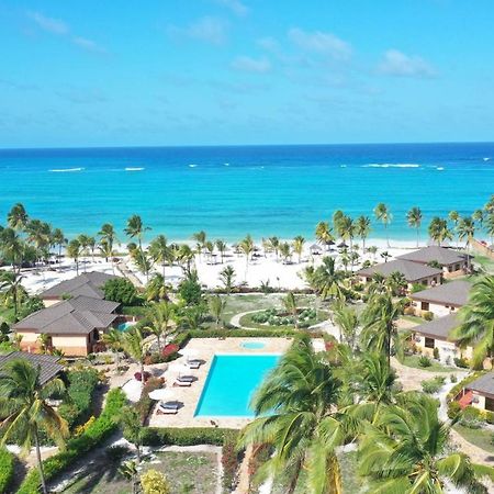 The Sands Beach Resort Bwejuu Esterno foto