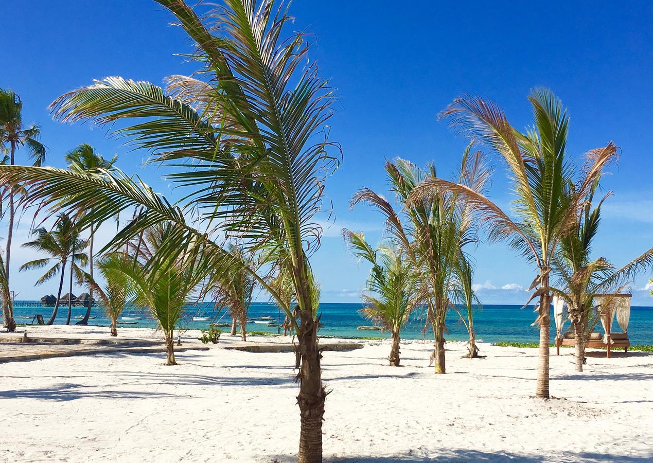 The Sands Beach Resort Bwejuu Esterno foto