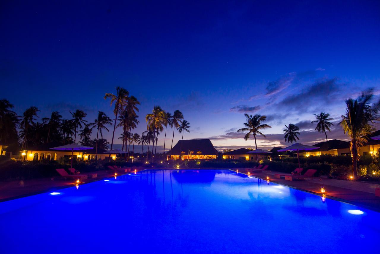 The Sands Beach Resort Bwejuu Esterno foto