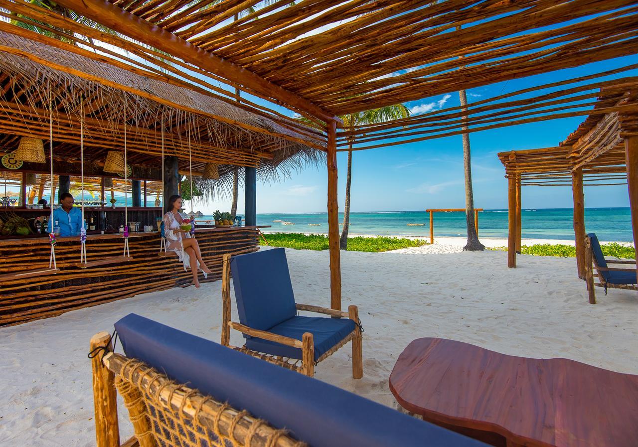 The Sands Beach Resort Bwejuu Esterno foto