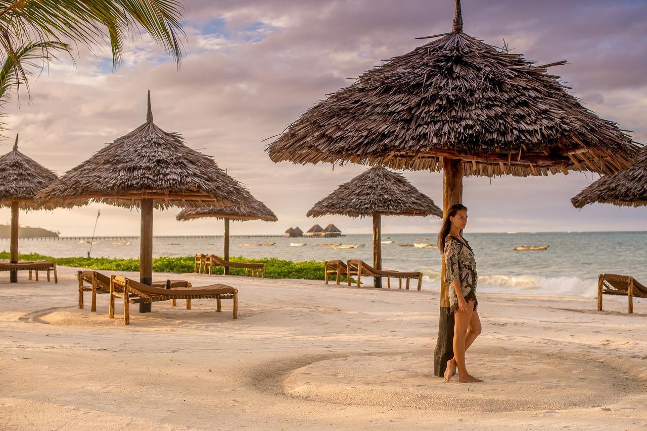 The Sands Beach Resort Bwejuu Esterno foto