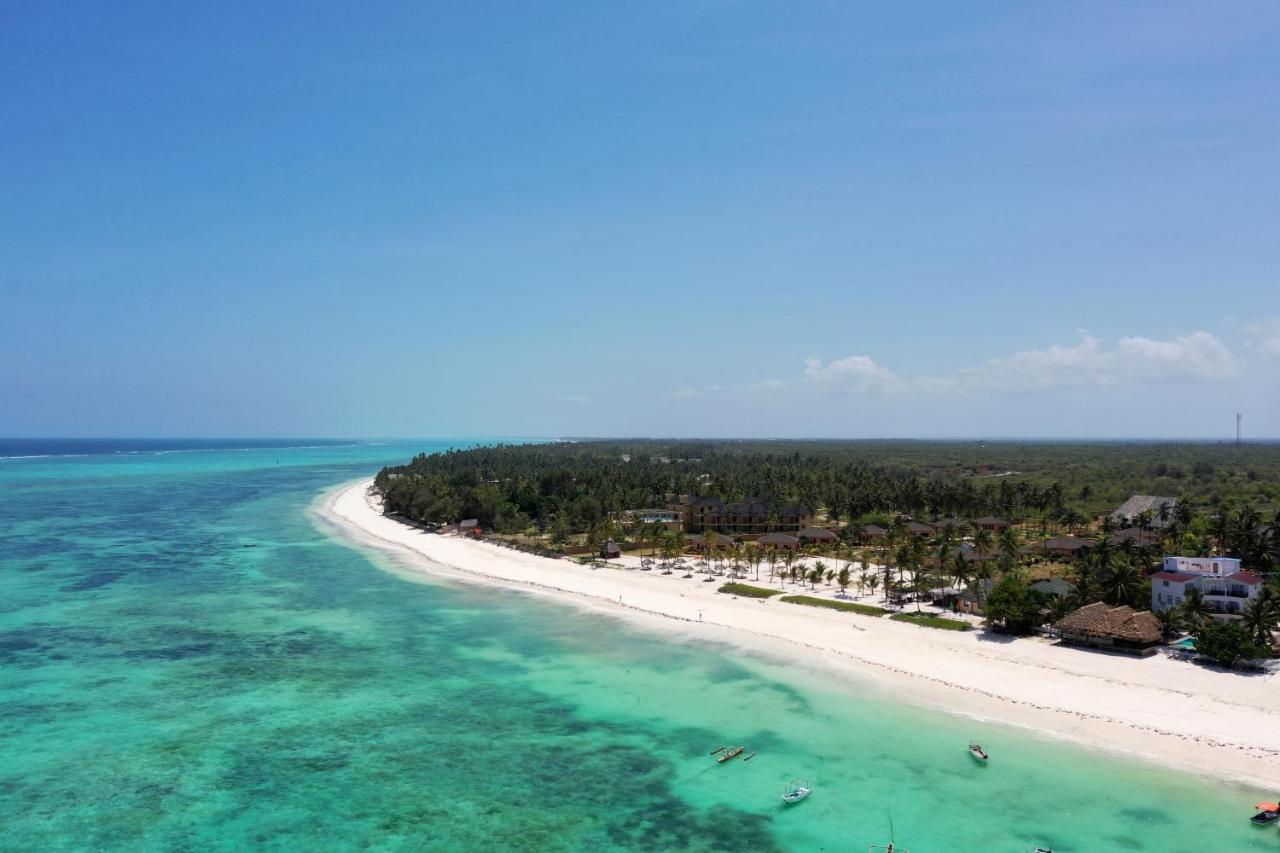 The Sands Beach Resort Bwejuu Esterno foto