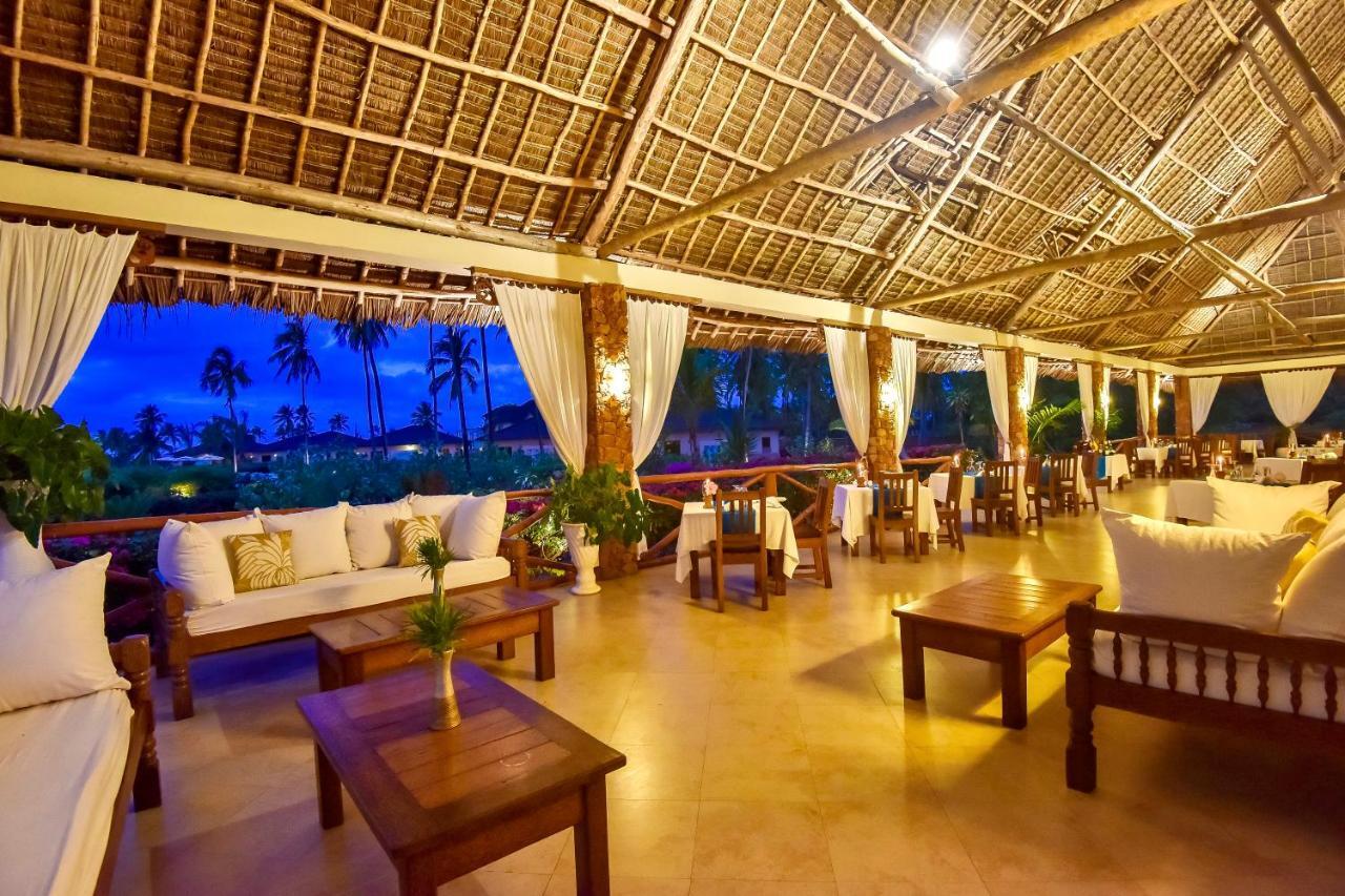 The Sands Beach Resort Bwejuu Esterno foto