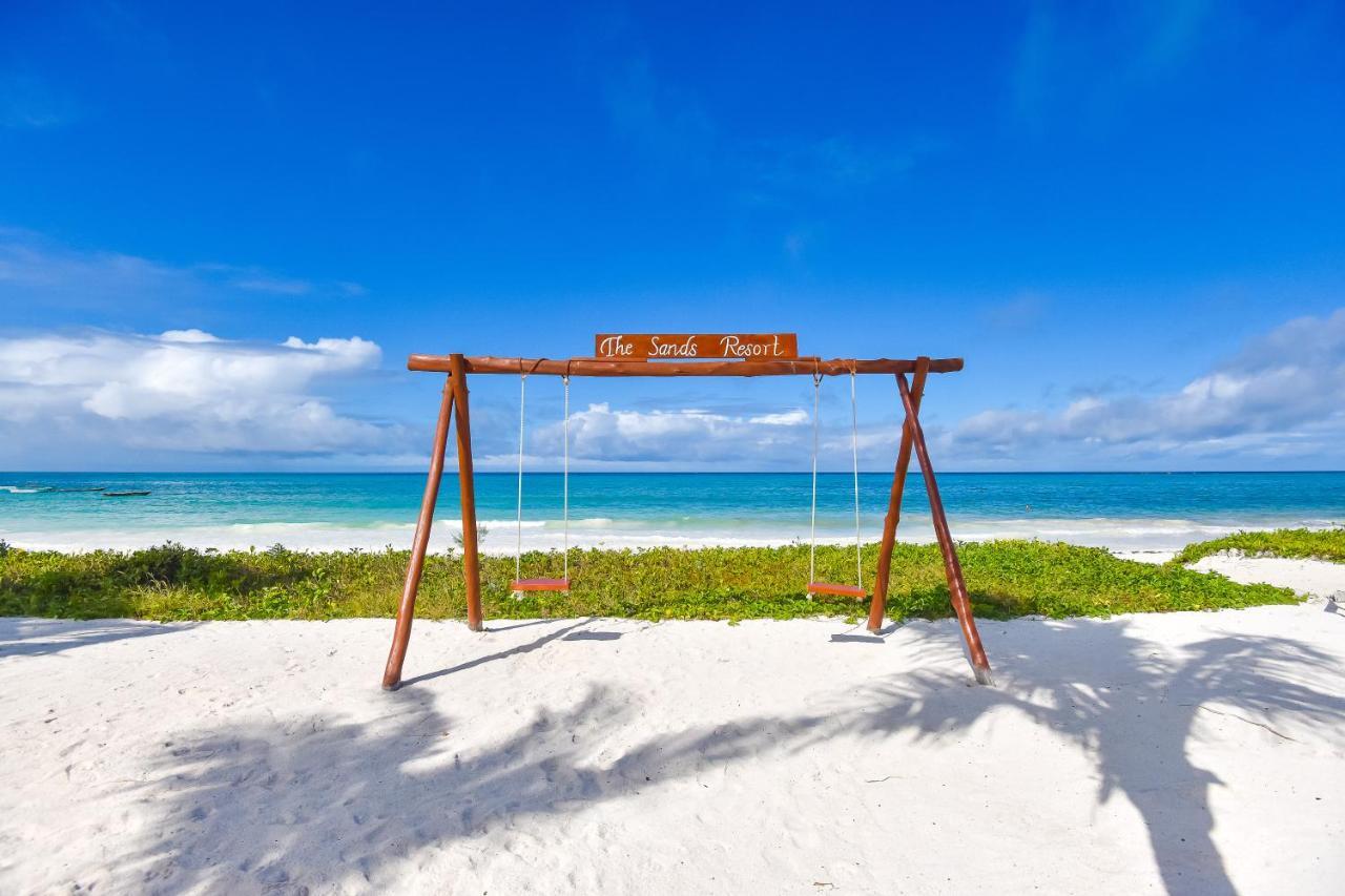 The Sands Beach Resort Bwejuu Esterno foto