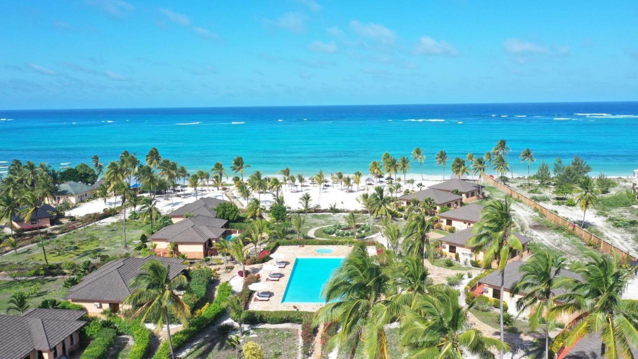 The Sands Beach Resort Bwejuu Esterno foto